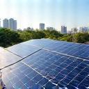 Painéis solares no topo do estúdio ÁudioBrasil